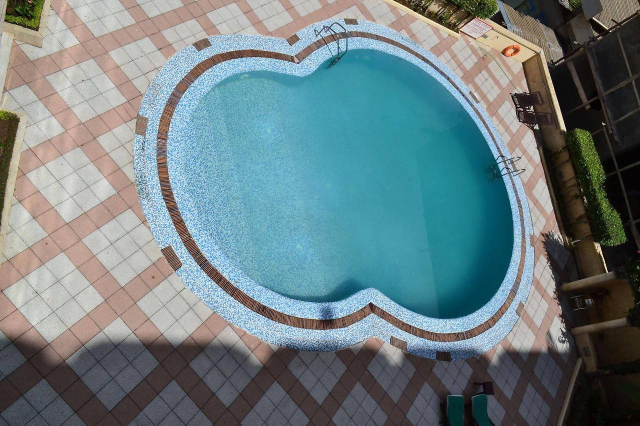 Djeuga Palace Hotel Yaoundé Exterior foto